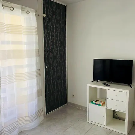 شقة Studio Lumineux Terrasse + Parking Au Coeur Du Port De Nice *