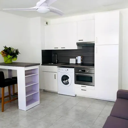 Studio Lumineux Terrasse + Parking Au Coeur Du Port De Nice *