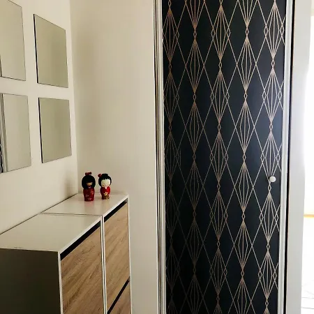 شقة Studio Lumineux Terrasse + Parking Au Coeur Du Port De Nice نيس