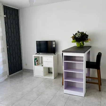 شقة Studio Lumineux Terrasse + Parking Au Coeur Du Port De Nice *